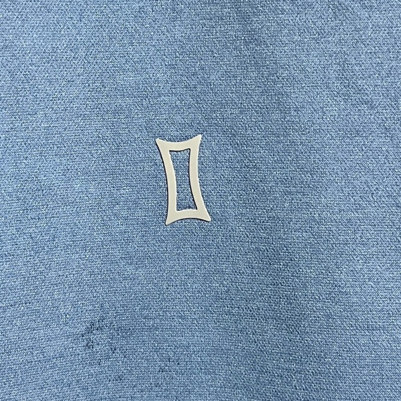 Kit and Ace Blue Short-Sleeve Button-Up Shirt - Modern Minimalist Style - Picture 8 of 10